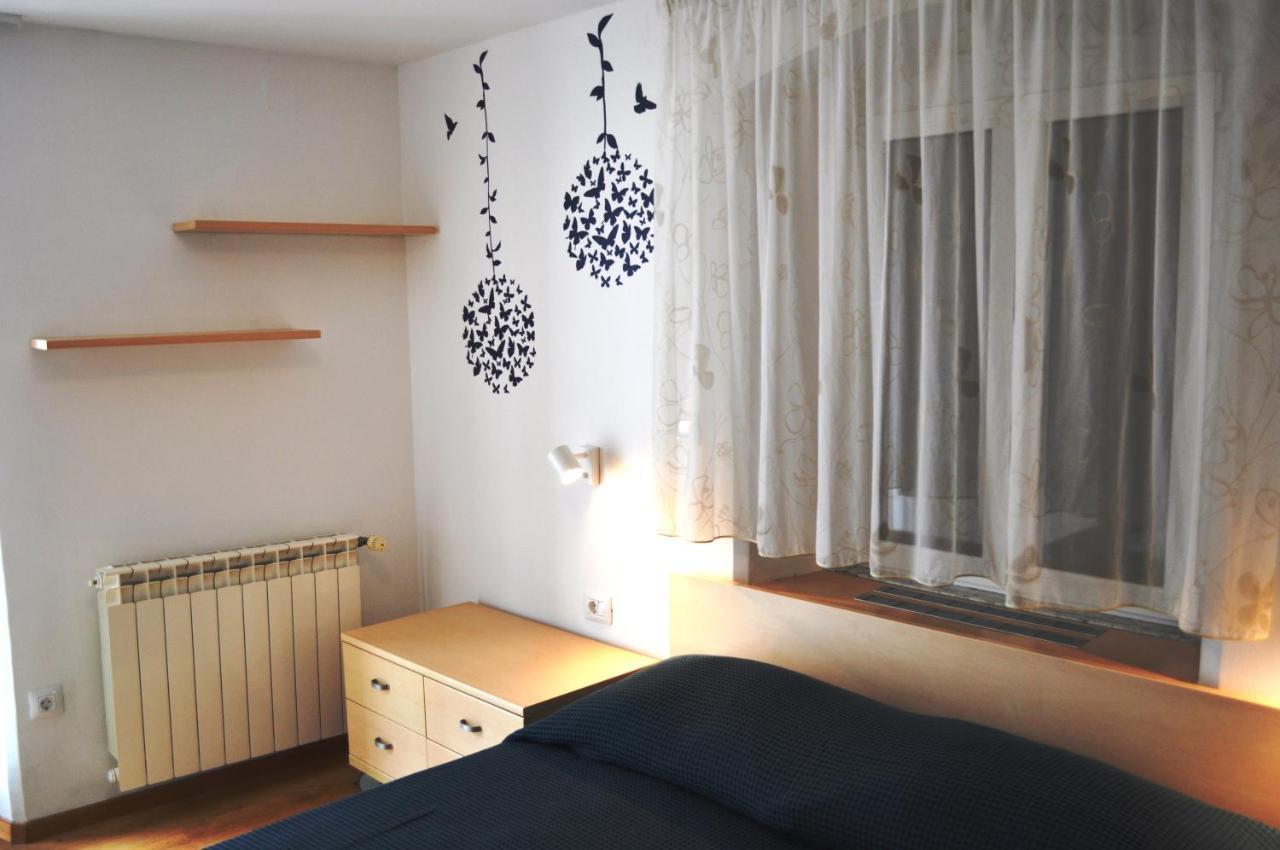 Apartment Veli Dvor Cres Eksteriør bilde