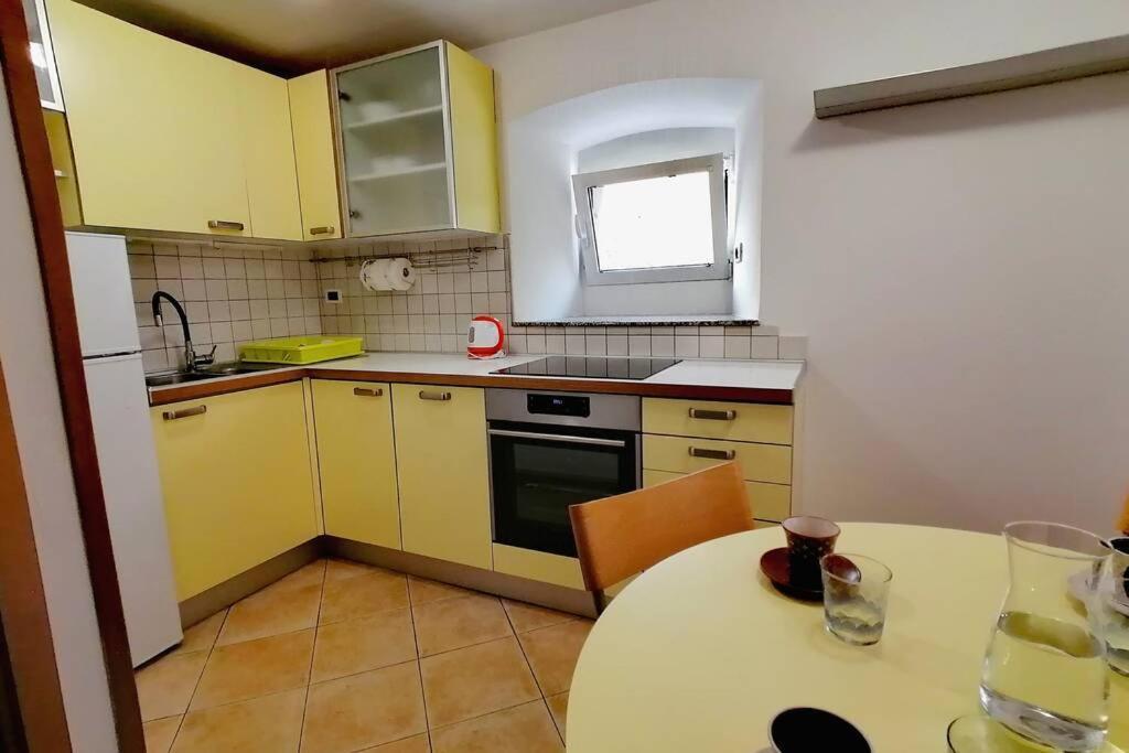 Apartment Veli Dvor Cres Eksteriør bilde