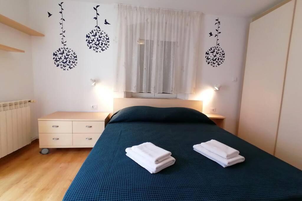 Apartment Veli Dvor Cres Eksteriør bilde